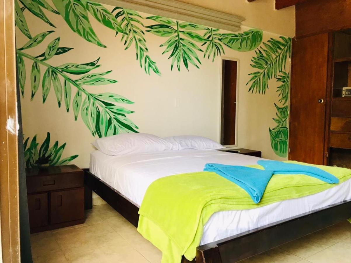 Hostal Mom Mariela San Andres  Exterior photo